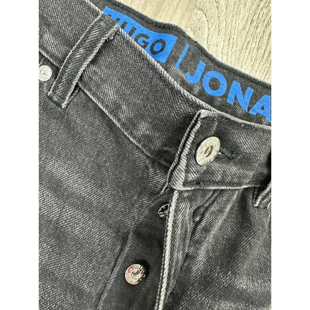 HUGO Jonah Regular Straight Jeans Black NWT — Size 32x32